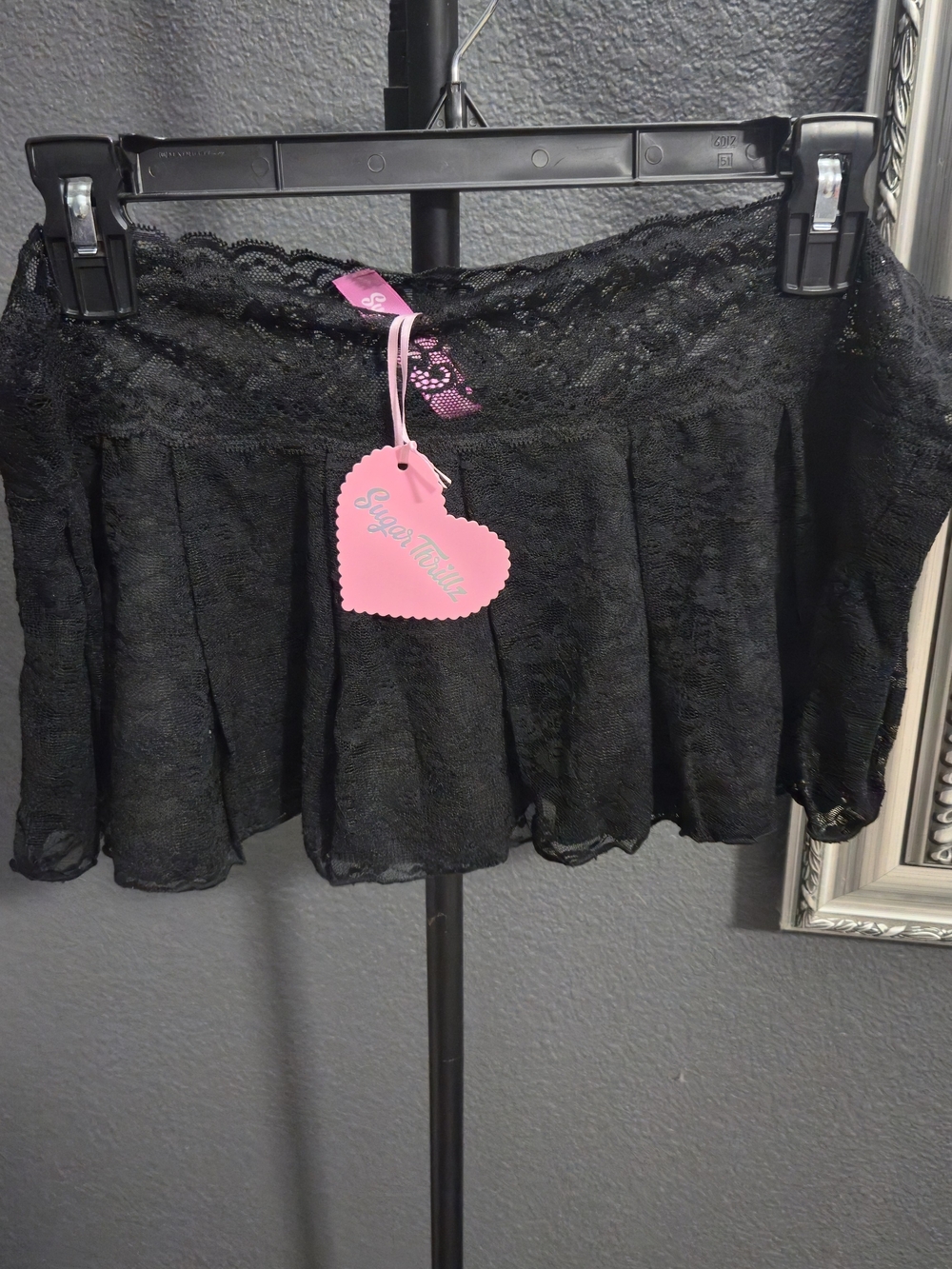 Sugar Thrillz XXL Black lace mini skirt